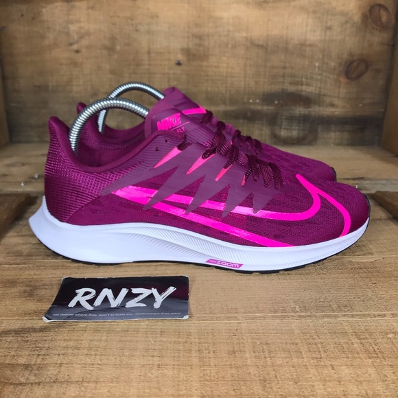 nike zoom rival fly pink
